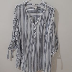 Woman's Saint John's Bay shirt, NWT. Size 2X.